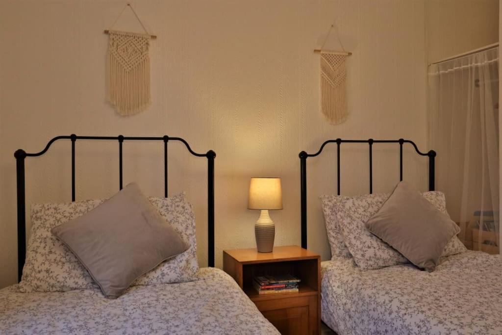 Cute Cottage 4 Mins From Cafes Station And Sea St Leonards-on-Sea Esterno foto